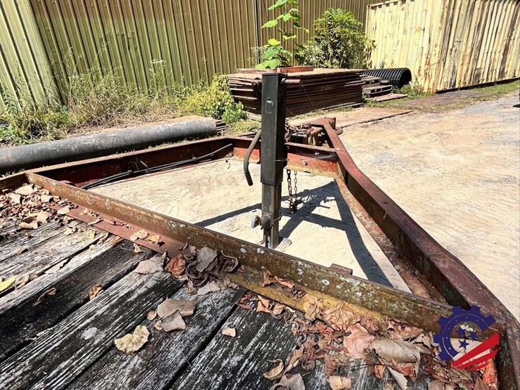 14’-t/a-equipment-tag-trailer-image-28