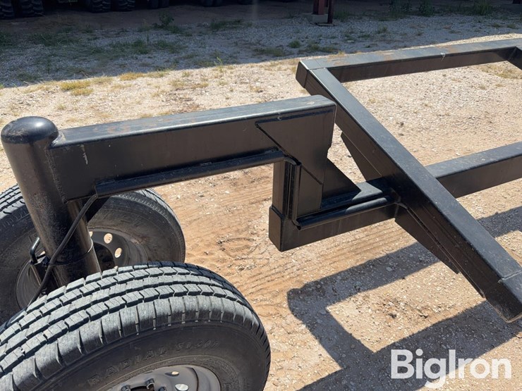 20'-header-trailer-image-19