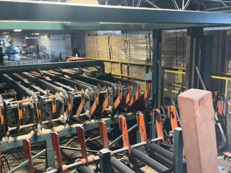 #107-•-automatic-lumber-stacker-image-4