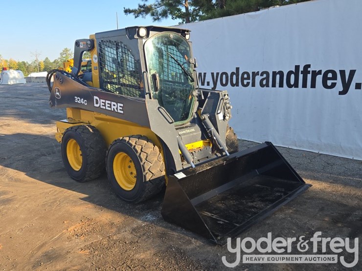 2019-deere-324g-image-7