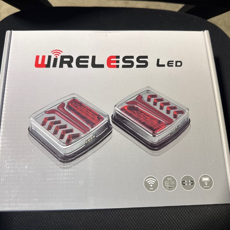 #1014 • Wireless LED lights