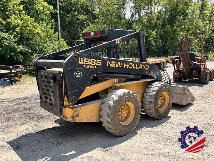 1995-new-holland-lx885-turbo-image-3