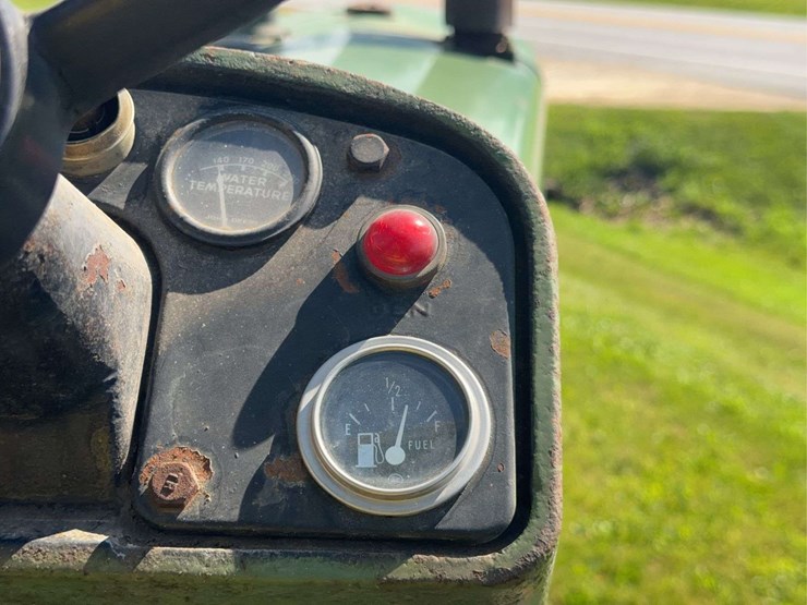john-deere-730-image-34
