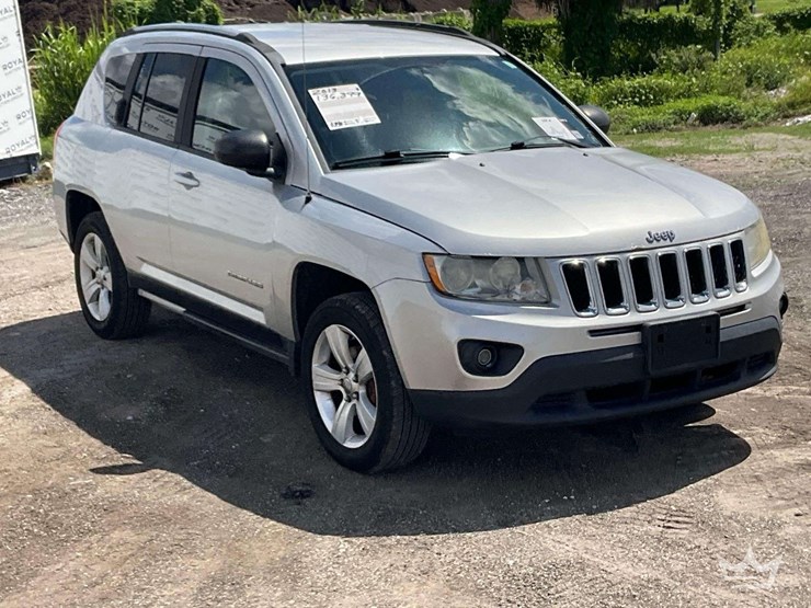2013-jeep-compass-image-2