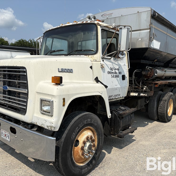 1995 FORD LN8000