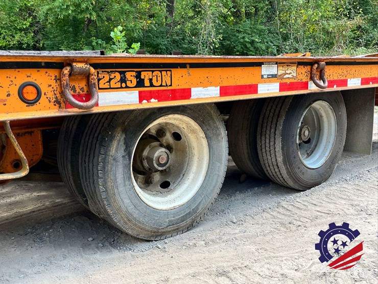 2013-better-built-22.5t-dual-t/a-equipment-trailer-image-8