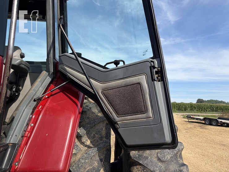 1992-case-ih-7110-image-33