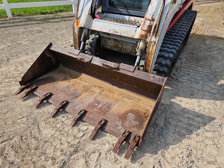 takeuchi-tl140-image-9