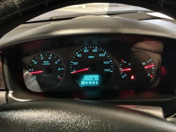 2014-chevrolet-impala-sdn-image-16