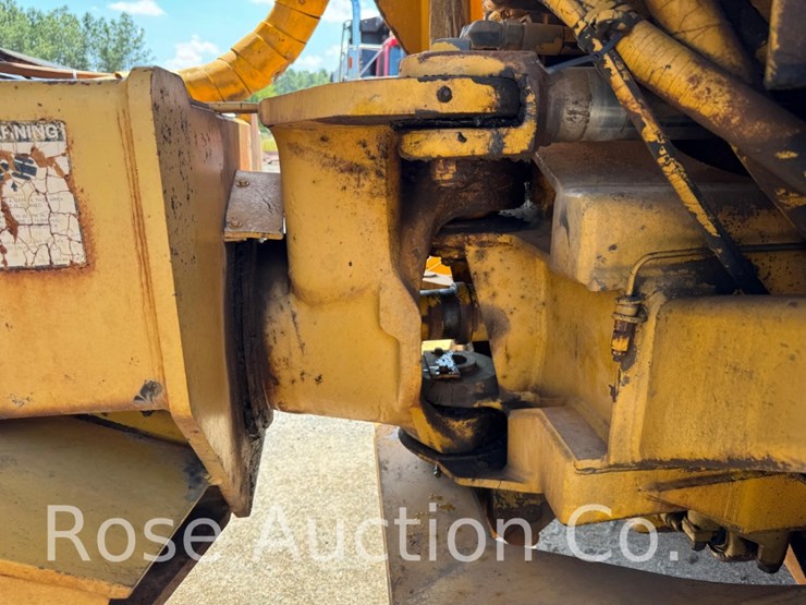 1999-volvo-a25c-image-8