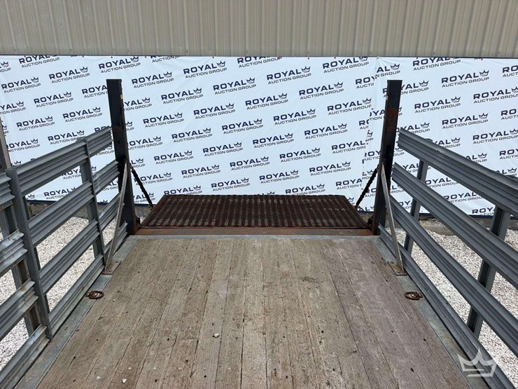 2013-international-workstar-7300-image-17