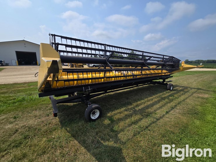 new-holland-973-image-3
