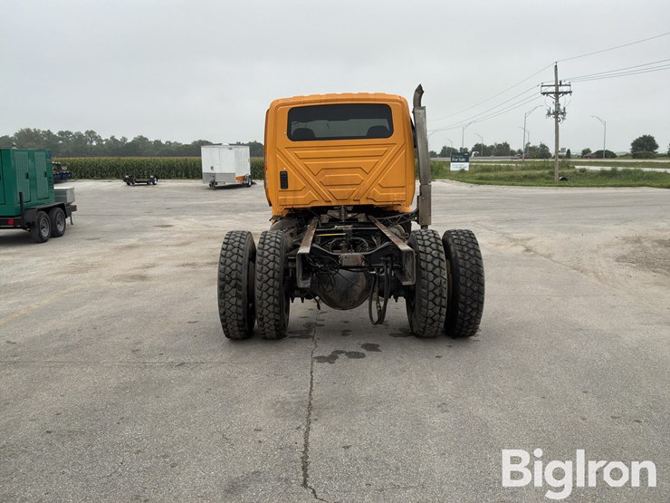 2019-massey-ferguson-730-image-6