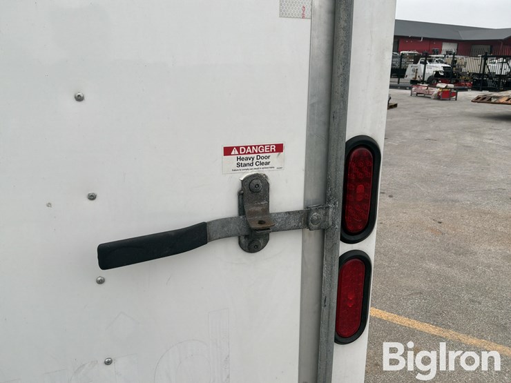 2017-massey-ferguson-730-image-17