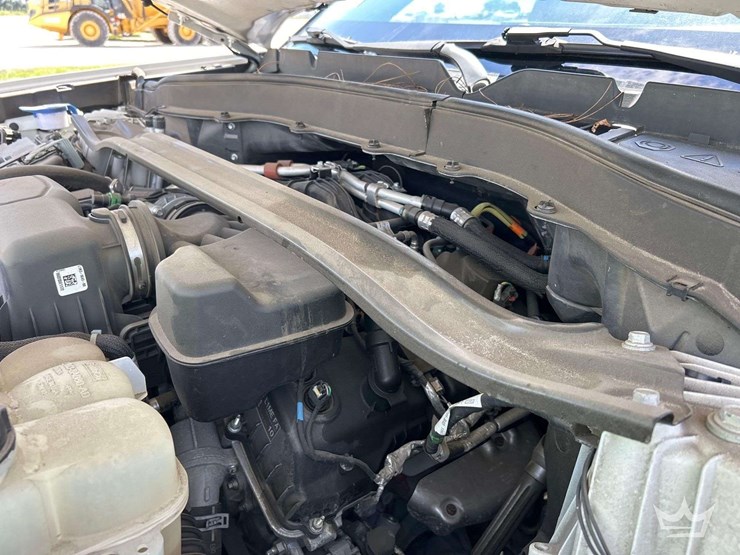2020-ford-explorer-image-9