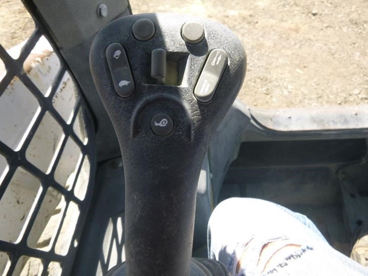 2021-bobcat-s64-image-16