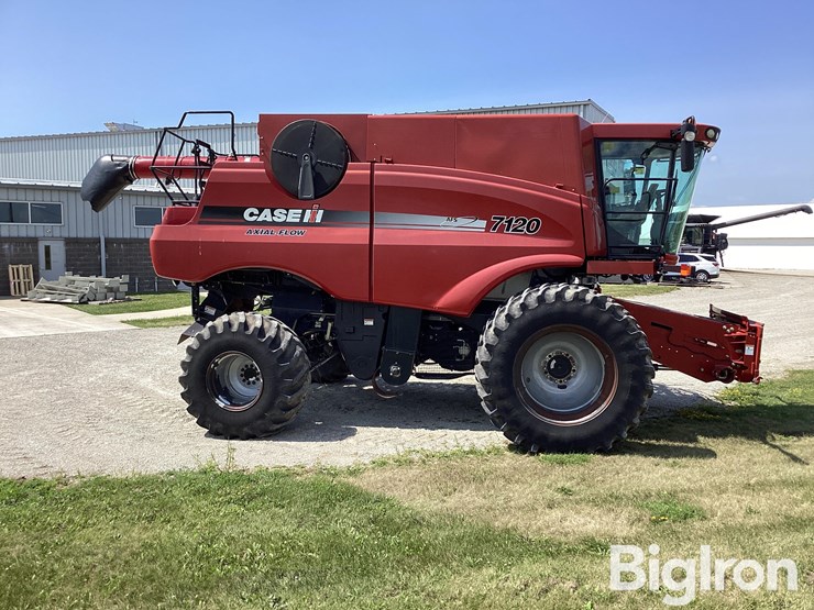 2009-case-ih-7120-image-4