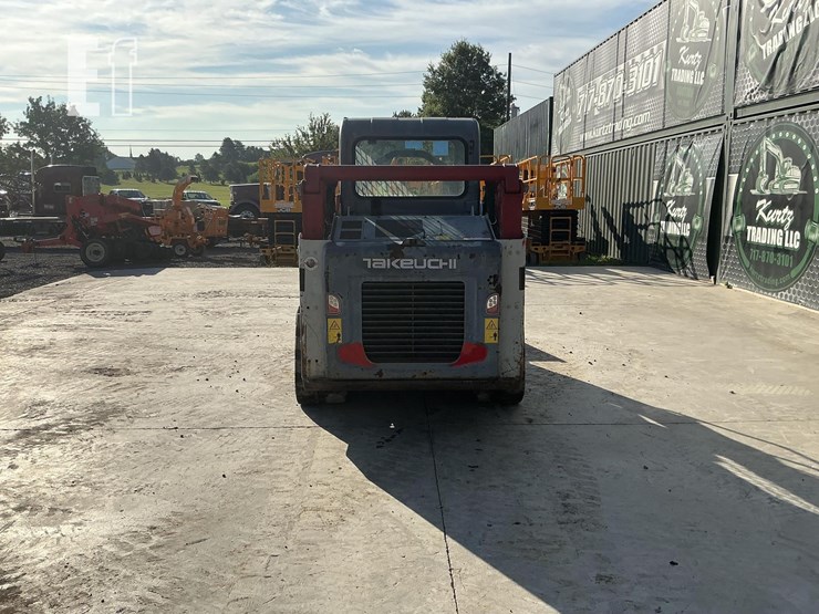2021-takeuchi-tl10v2-image-3