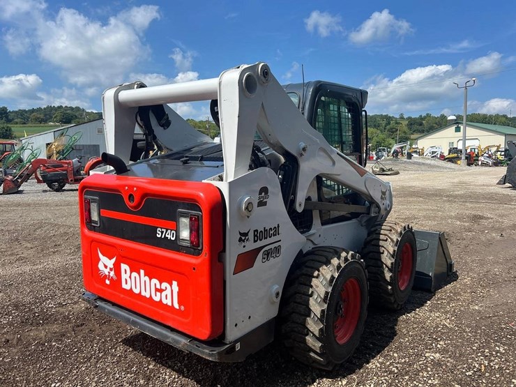 2022-bobcat-s740-image-7