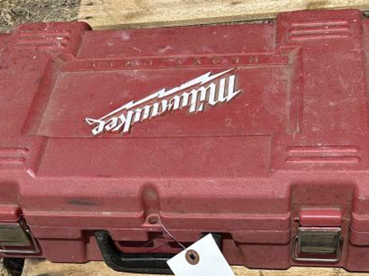 #101-•-milwaukee-1/2"-drill-&-bits-image-3