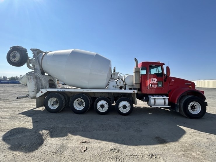 2005-kenworth-w900-image-6