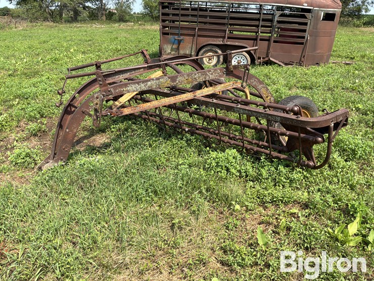new-holland-55-image-3