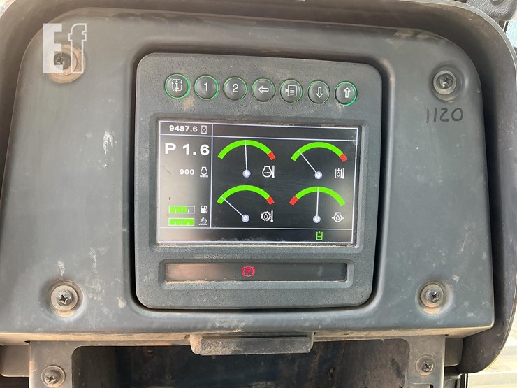 2019-deere-750k-lgp-image-18