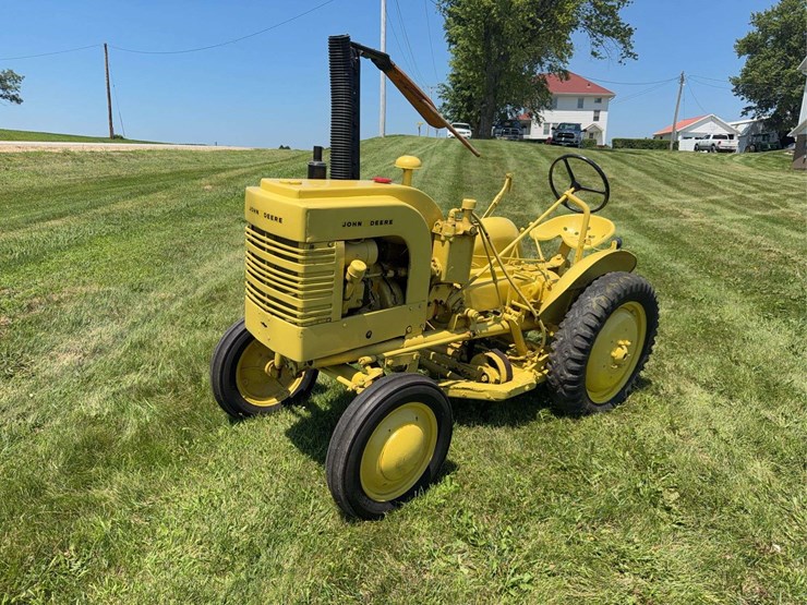 john-deere-li-image-1