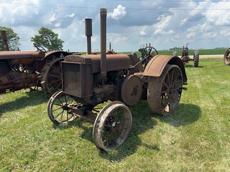 john-deere-d-image-1