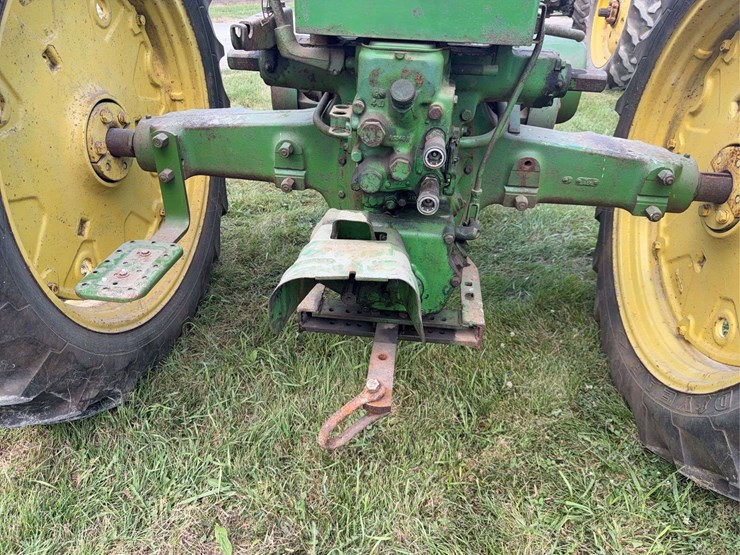 john-deere-50-image-37