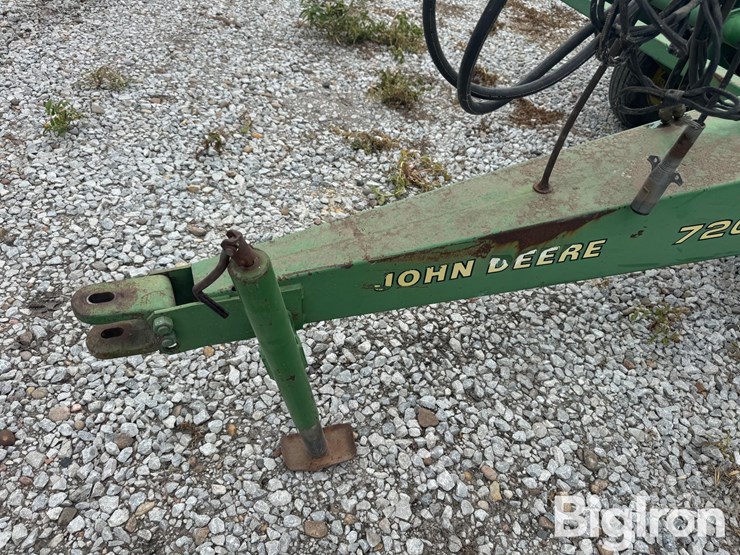 john-deere-7200-image-9
