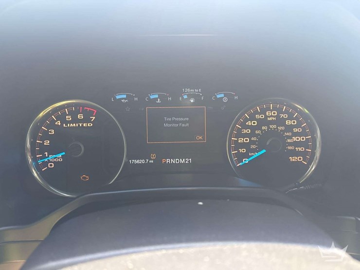 2016-ford-f150-image-8