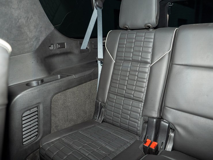 2024-cadillac-escalade-esv-image-61