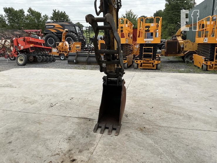 2017-caterpillar-308e2-cr-image-11