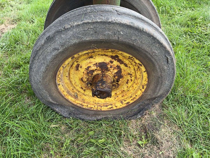 john-deere-g-image-31