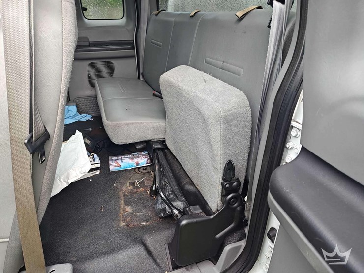 2006-ford-f350-image-19