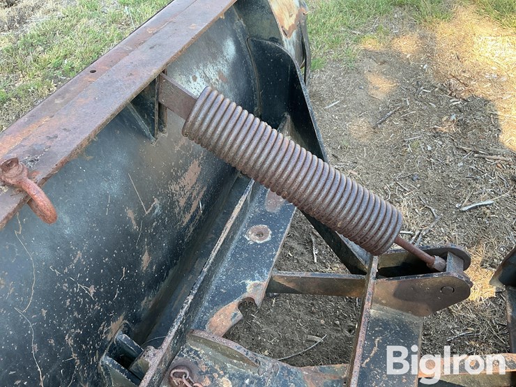 snow-blade-attachment-image-10