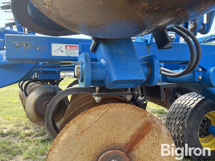 2010-landoll-7431-33-image-15