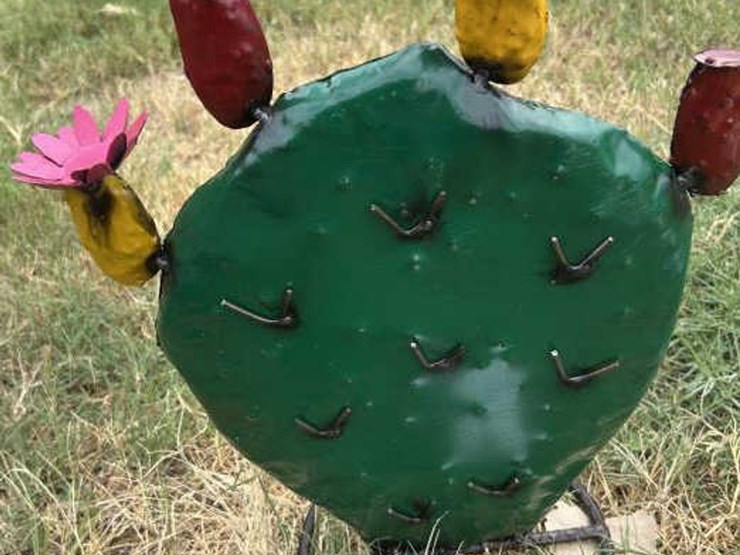 #126-•-metal-art---small-cactus-w/colored-flowers-image-1