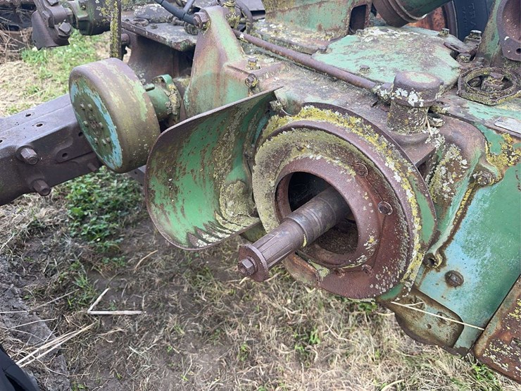 john-deere-a-image-8