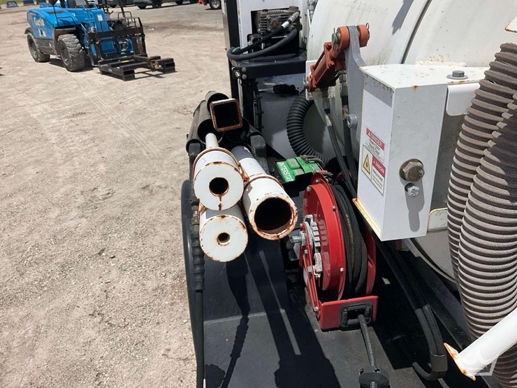 2019-e.h.-wachs-valve-maintenance-towable-vacuum-image-12