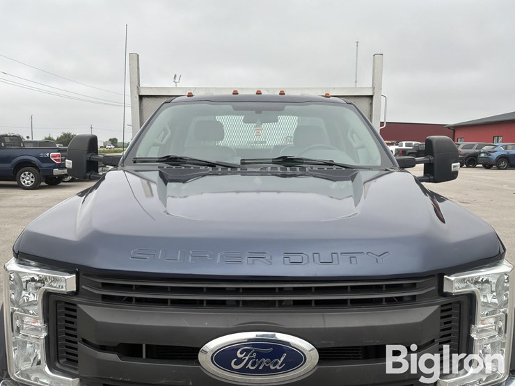 2019-ford-f450-xl-image-10