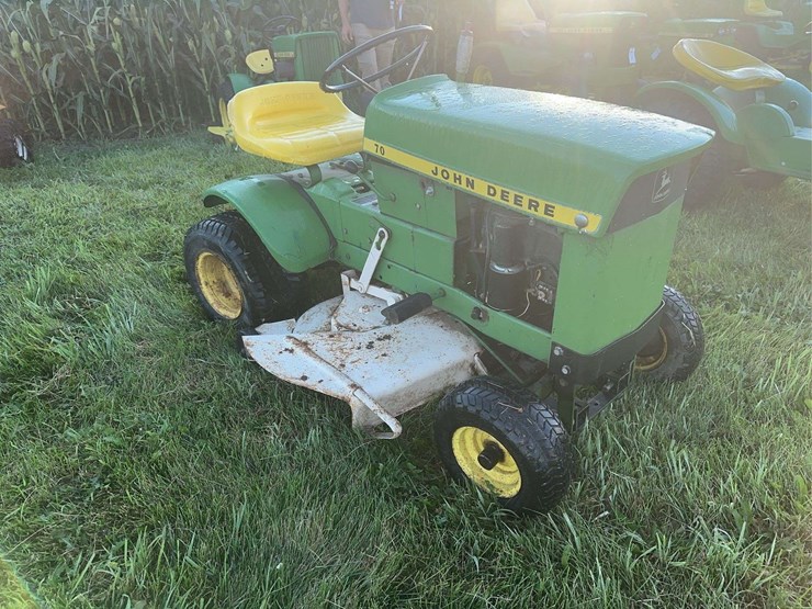 john-deere-70-image-4
