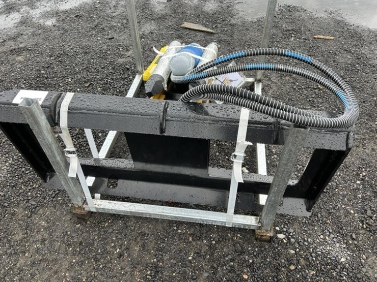 2026-starvox-sv-br680-hydraulic-breaker-image-6