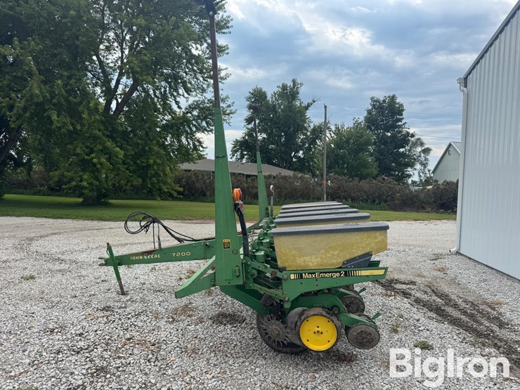 john-deere-7200-image-8