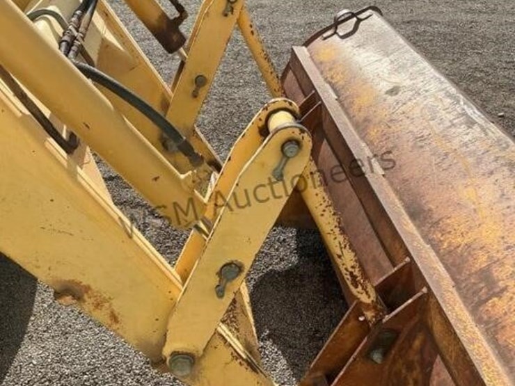 massey-ferguson-40e-image-14