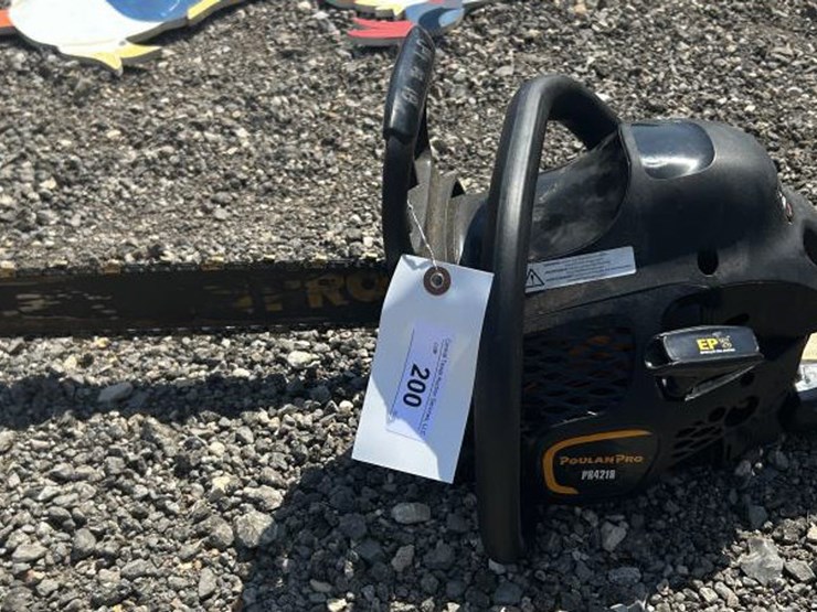 #200-•-poulanpro-pr4218-chain-saw-image-1