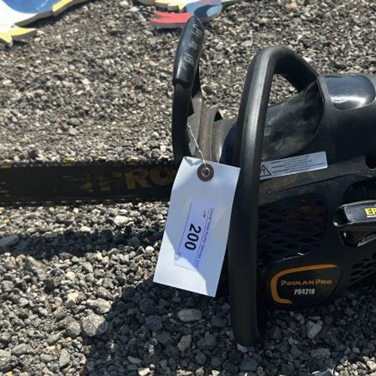 #200 • PoulanPro PR4218 Chain Saw