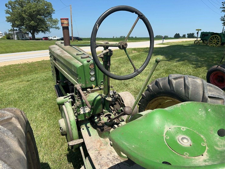john-deere-h-image-21