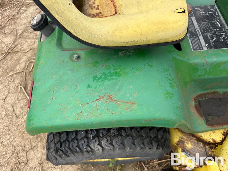 john-deere-214-image-17